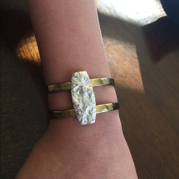 Rustic cuff bracelet - Picture 4 of 6